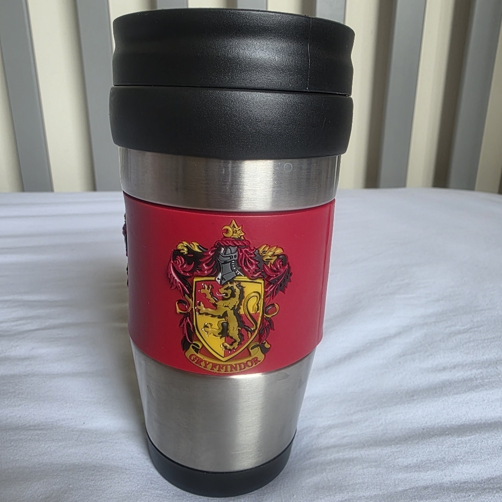Wizarding World Of Harry Potter Gryffindor Coffee Travel Mug with Crest